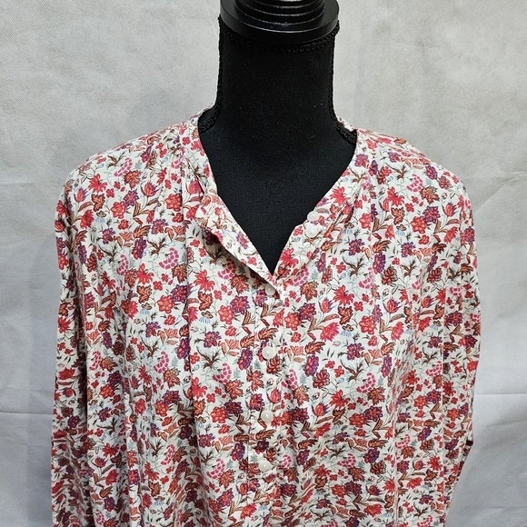 Universal Thread Floral Pull Over Top Red & White Size XXL - Picture 3 of 8